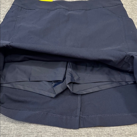 S.C. & CO. Navy Skort - Picture 3 of 5